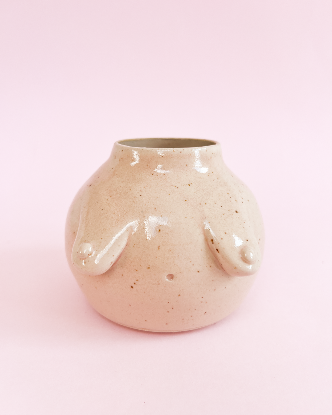 Brystvase i rosa glasur