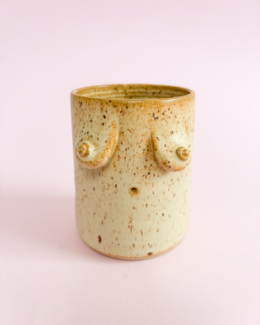 Brystkop i beige